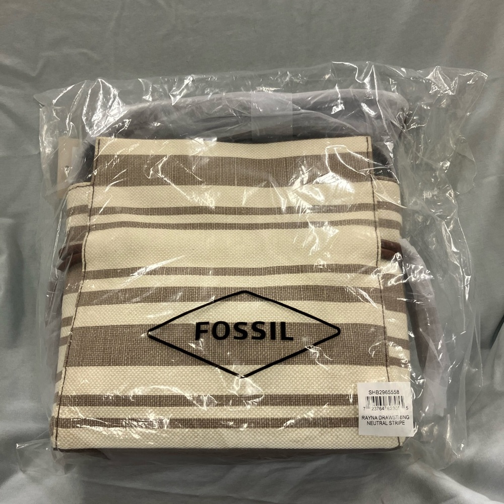 FOSSIL Rayna Crossbody 🆕